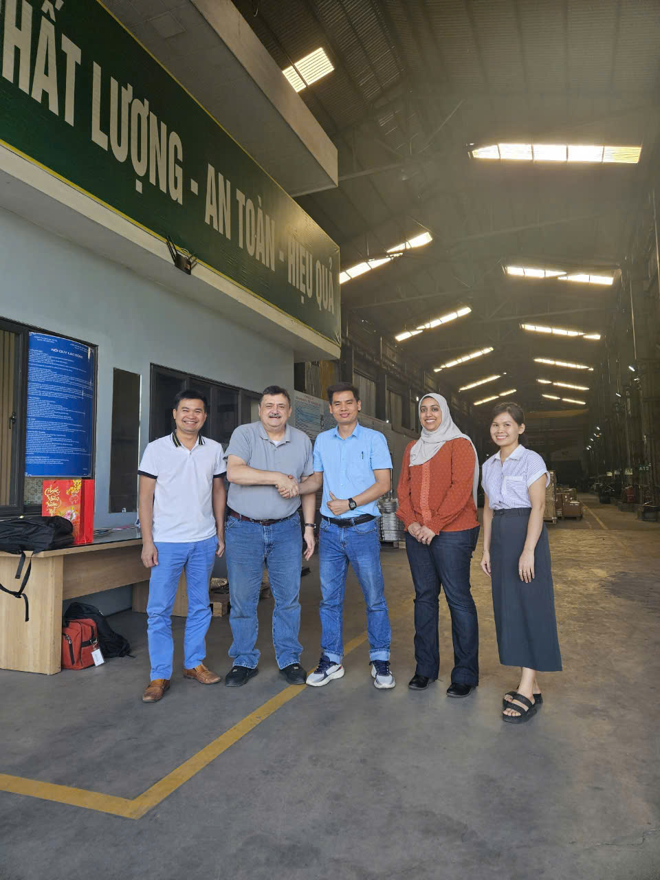 CÔNG TY TNHH SX VÀ TM QUỐC TẾ ANH ĐỨC